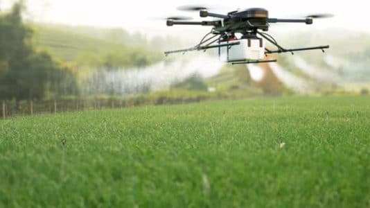 Governo autoriza uso de drones na agropecuária