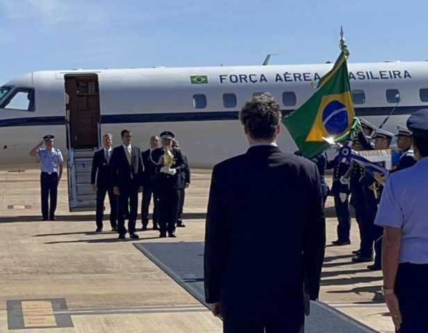 Coração do Imperador Dom Pedro I chega ao Brasil