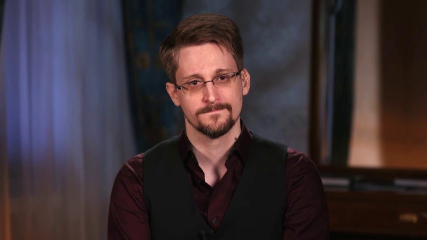 snowden cidadania russa