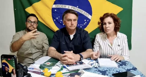 Se você vota em Lula, não é cristão, diz Bolsonaro