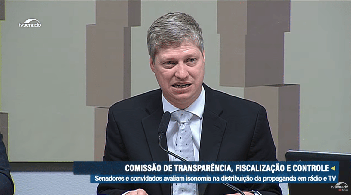 Marcel Van Hattem participa de audiência no Senado