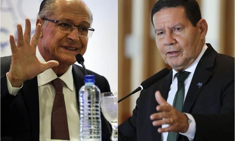 Mourão recebe Alckmin no Planalto